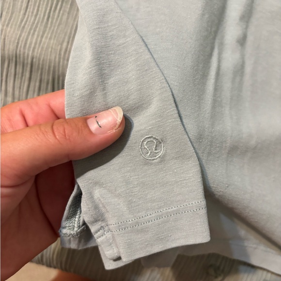 Lulu tee - Picture 3 of 3